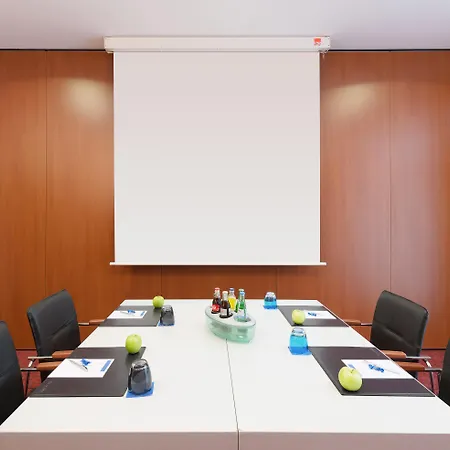 Kongresscenter Affiliated By Melia Otel 4*