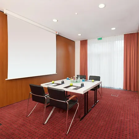 Kongresscenter Affiliated By Melia Otel Munster (North Rhine-Westphalia)